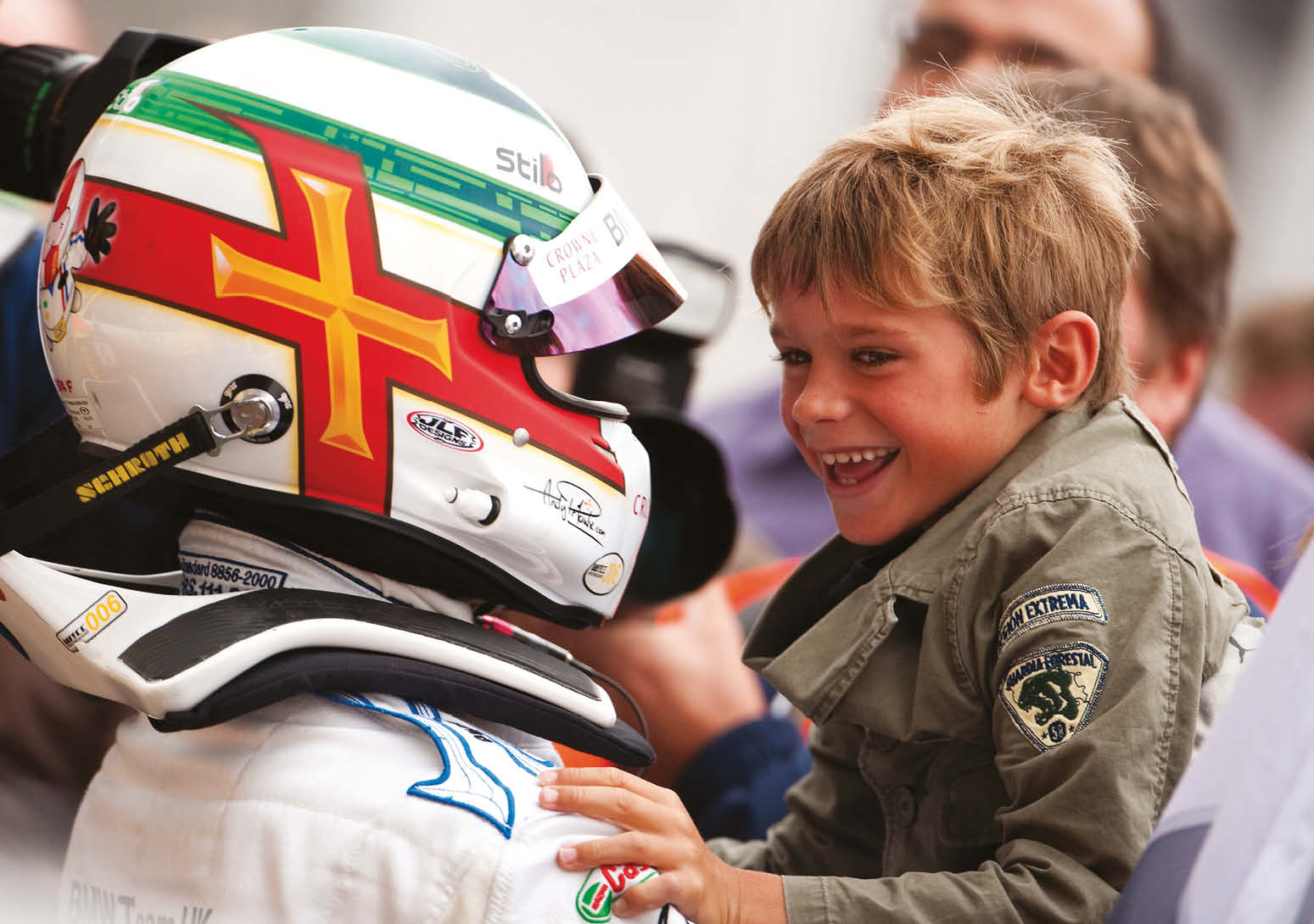 Andy celebrates another WTCC victory back in 2009, with a young Sebastian