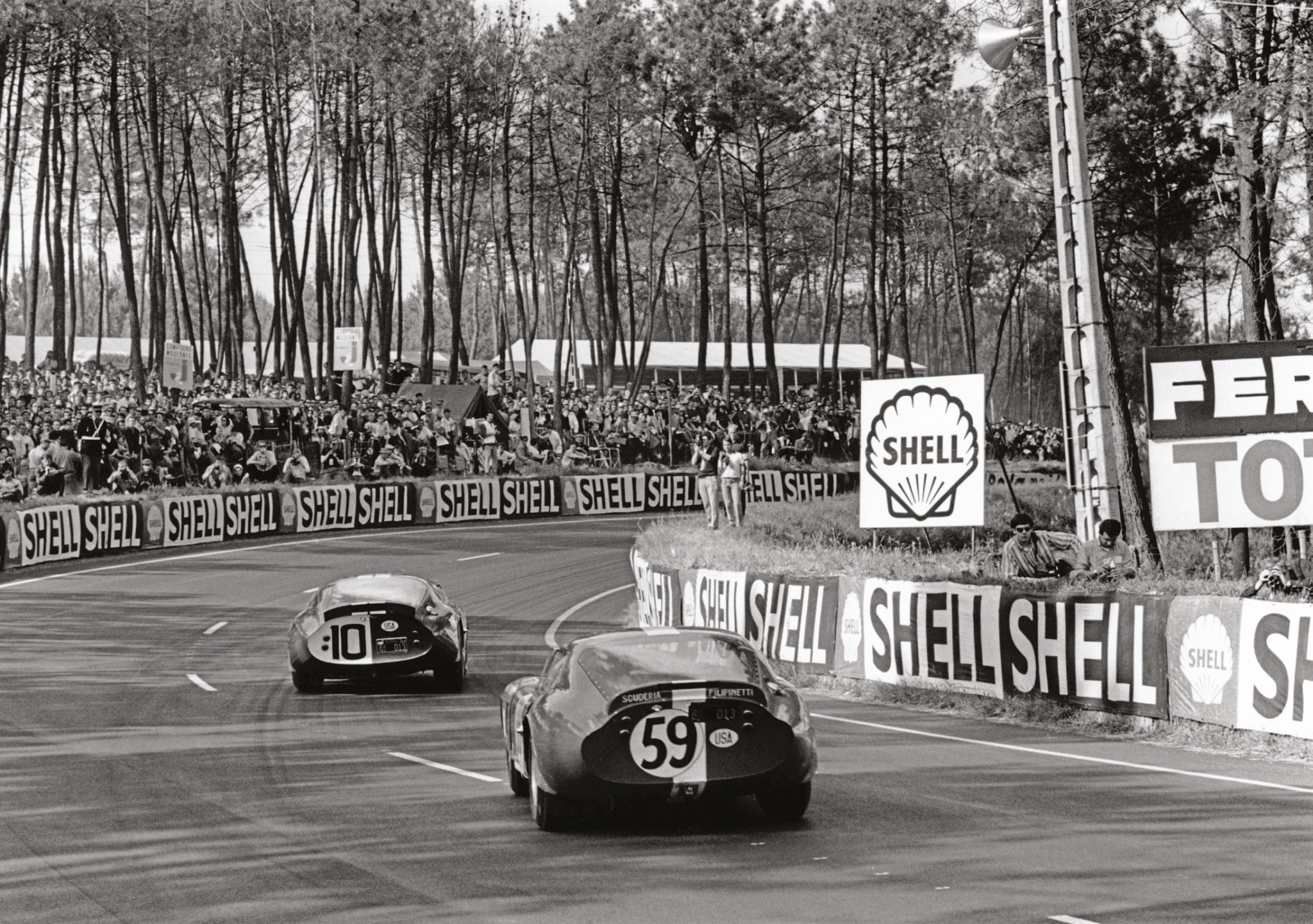 The Daytona Coupe won the GT class at Le Mans in 1964, but couldn't keep pace with the Ferrari 250LM or Ford GT40 that followed