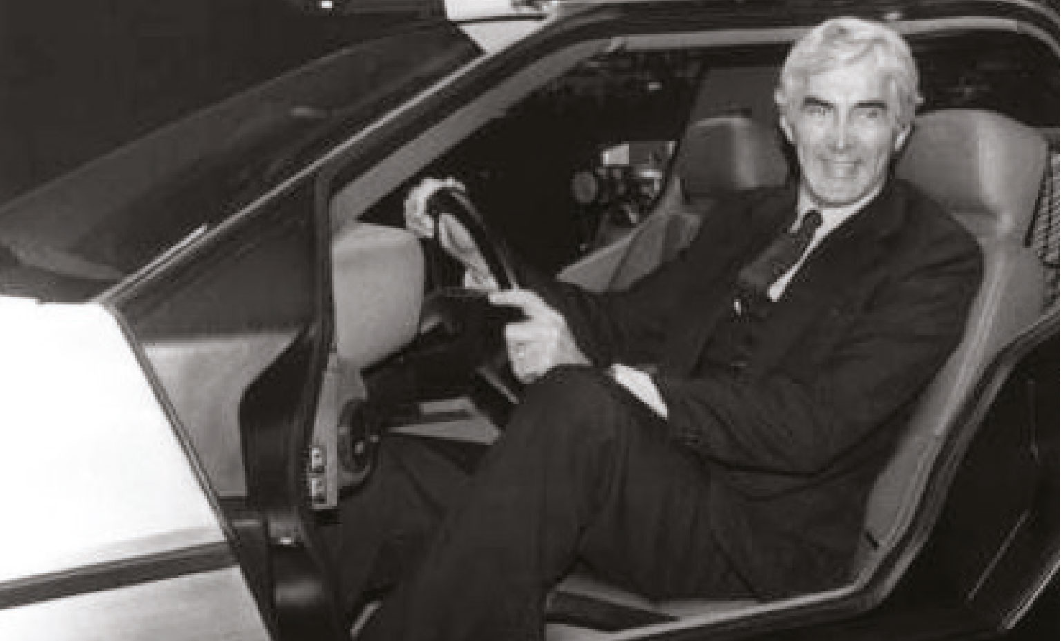 Controversial to the end, John Z DeLorean gets a lot of attention from Ludvigsen's new book